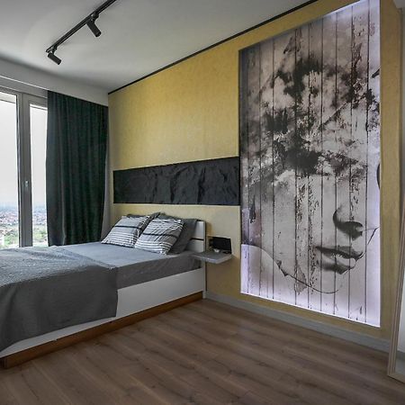 Alfred Sky Smart Apartment 29Th Spa Included سكوبجي المظهر الخارجي الصورة